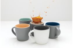 Taza de cerámica con interior de color 300 ml